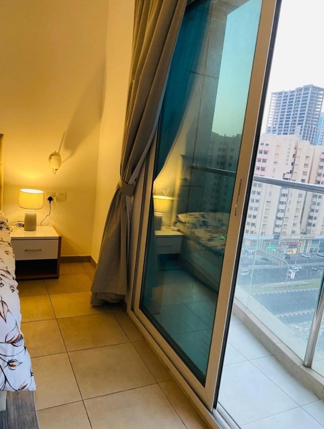 Lavish Private Rooms 샤르자 외부 사진